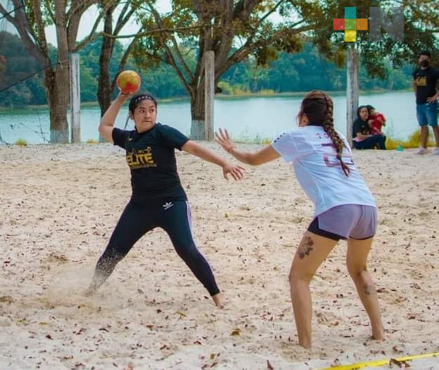 En Jáltipan, convocan a torneo Beach Handball