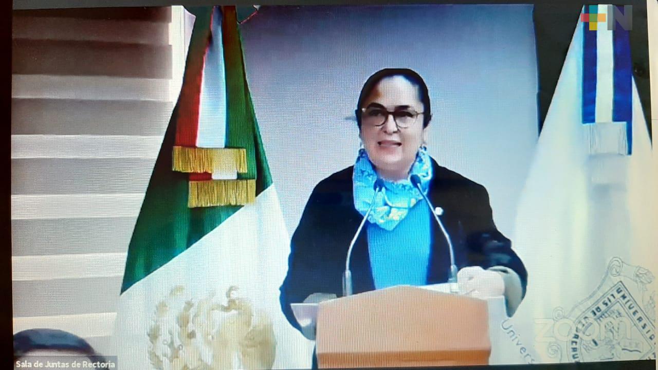 Universidad Veracruzana región Veracruz reconoció trayectoria de estudiantes y académicas