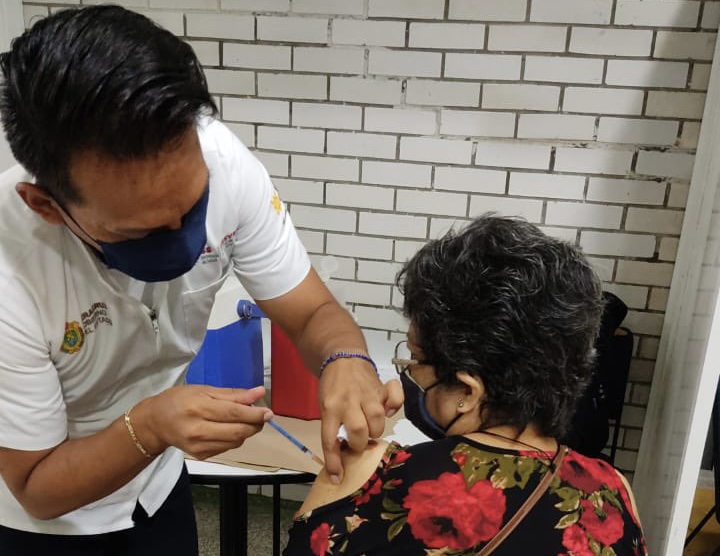 Anuncia gobernador Cuitláhuac García segundas dosis contra COVID