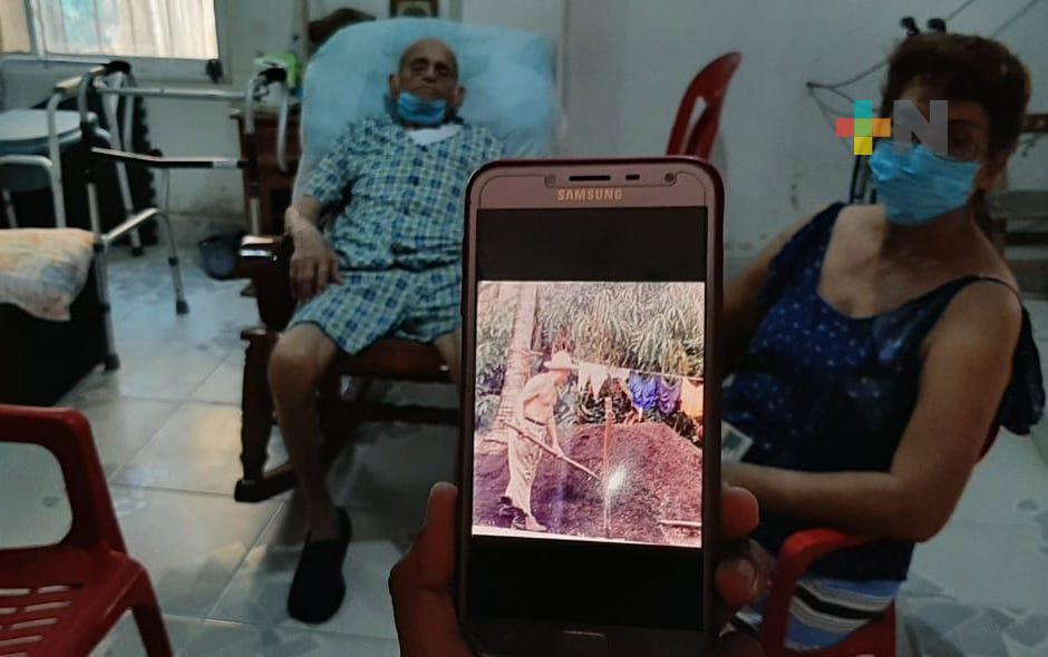 Con 106 años, don Cándido espera vacunarse contra COVID-19