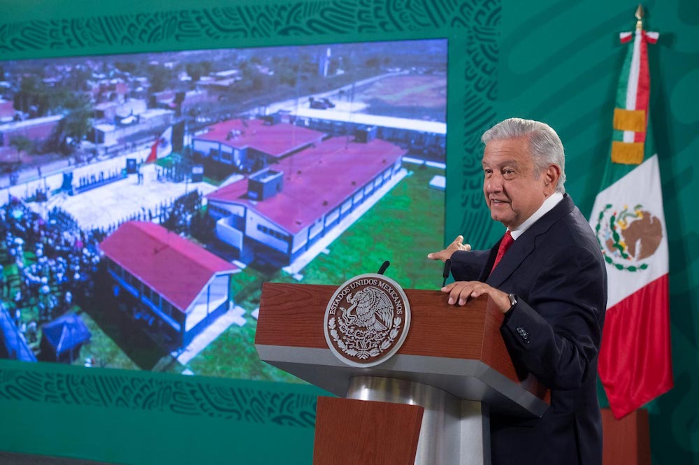 Negociación de contratos sobre centros penitenciarios significará ahorros de hasta 10 mil mdp para la Hacienda pública: presidente