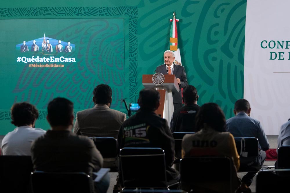 Presidente alista reforma constitucional sobre organismos autónomos; secretarías de Estado absorberán funciones