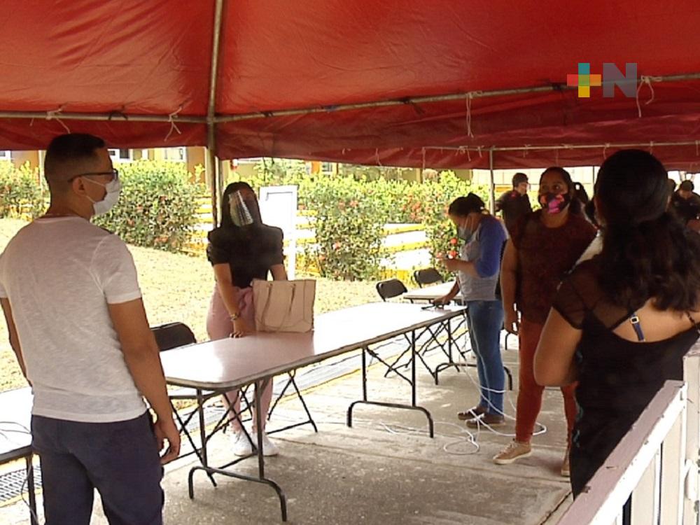 Aproximadamente 300 voluntarios participarán en Jornada de Vacunación a personal docente de la región sur de Veracruz