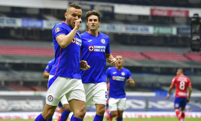Cruz Azul se consolida como líder, derrotó 3-2 al San Luis