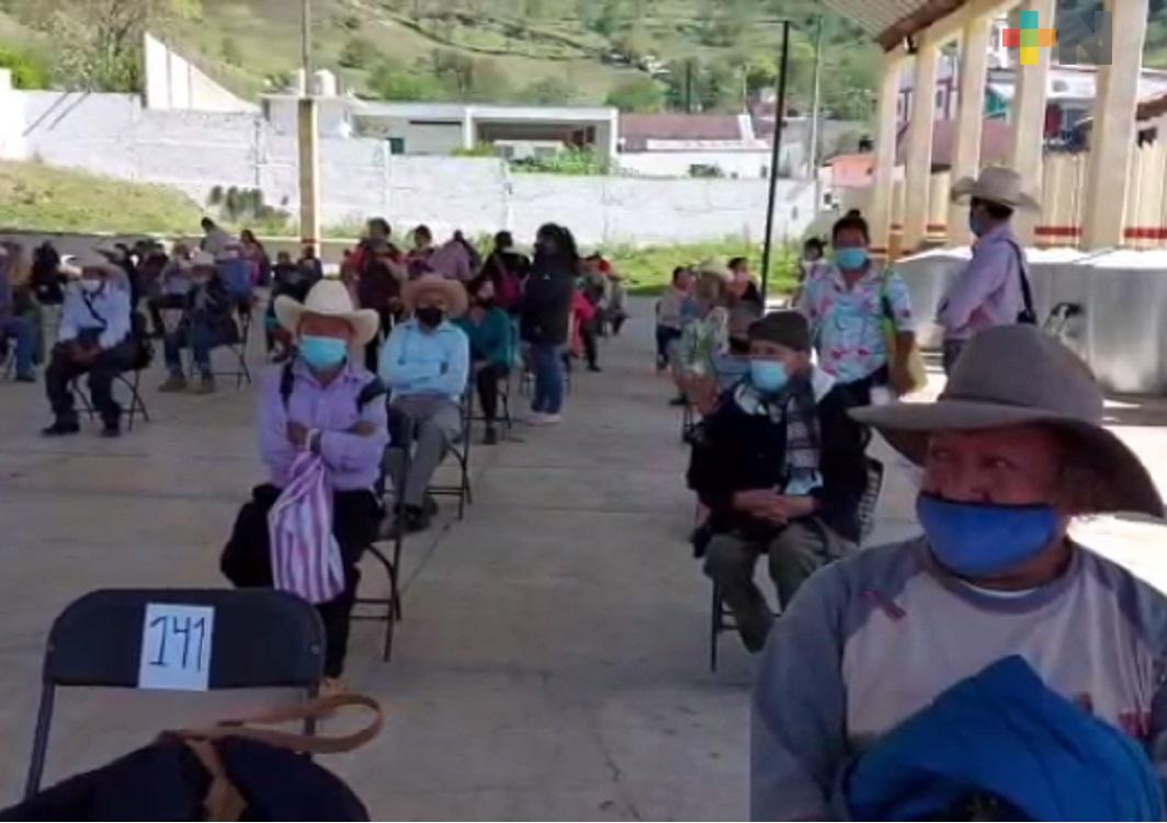 71% de la población adulta vacunada contra COVID-19 tiene esquema completo