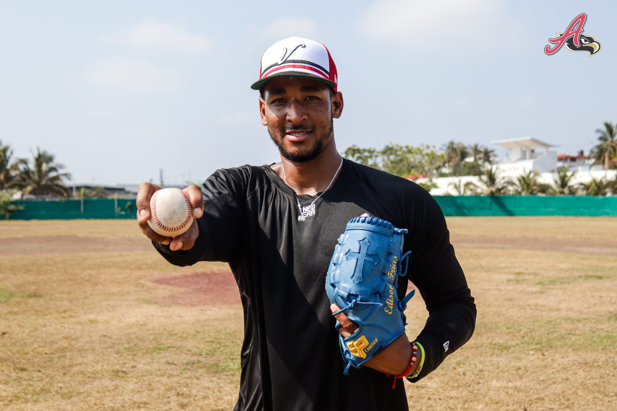 Edison Frías desea ser abridor en el Águila