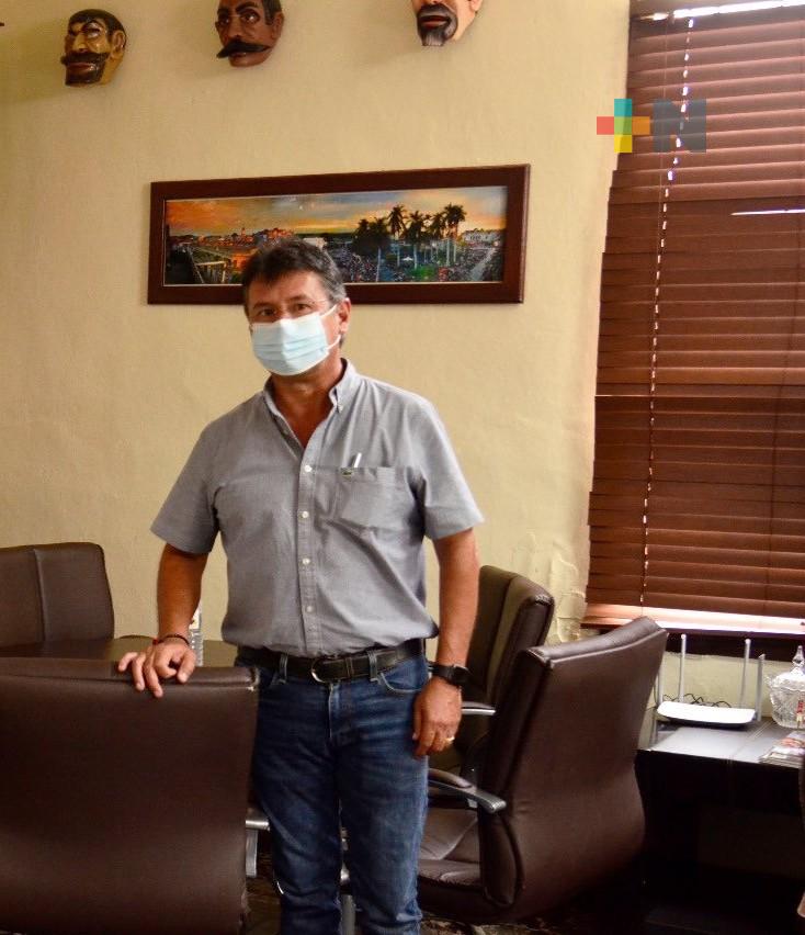 Alcalde de Tempoal se confina tras dar positivo a COVID