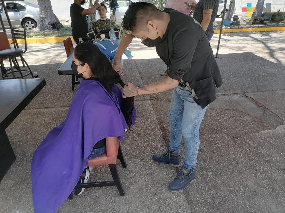 En Coatzacoalcos, Casa de Amor llevó a cabo campaña «Pelucas de Esperanza»