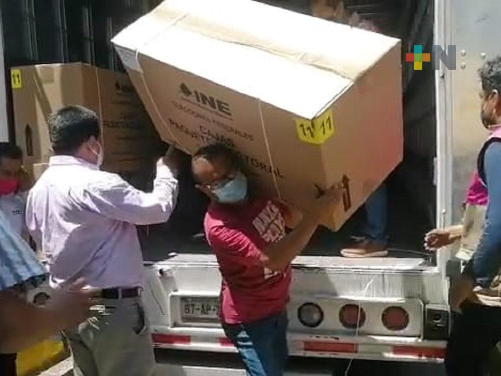 En Coatzacoalcos, Junta Distrital recibió documentación electoral y material que no requiere de custodia