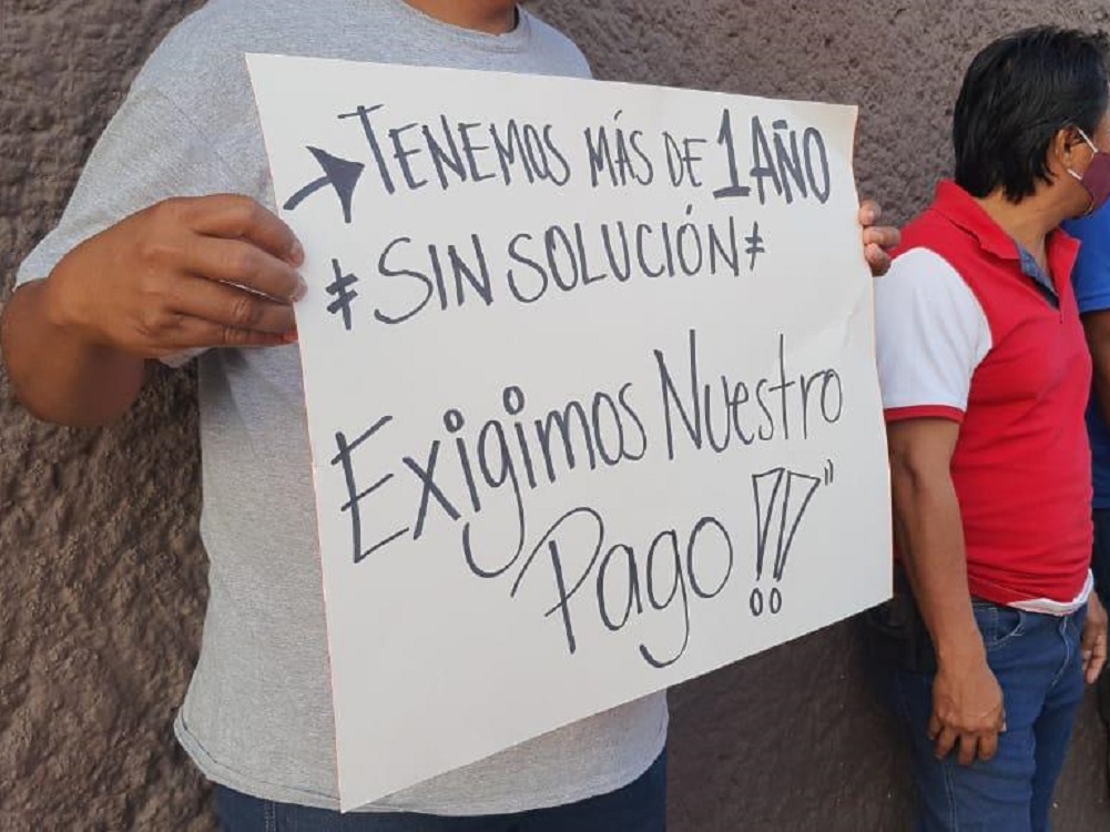 Extrabajadores de empresa industrial exigen pago inmediato de salario, les adeudan año y medio