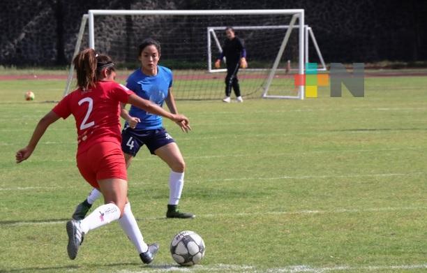 Realizarán visorias de futbol femenil en La Finca Junior
