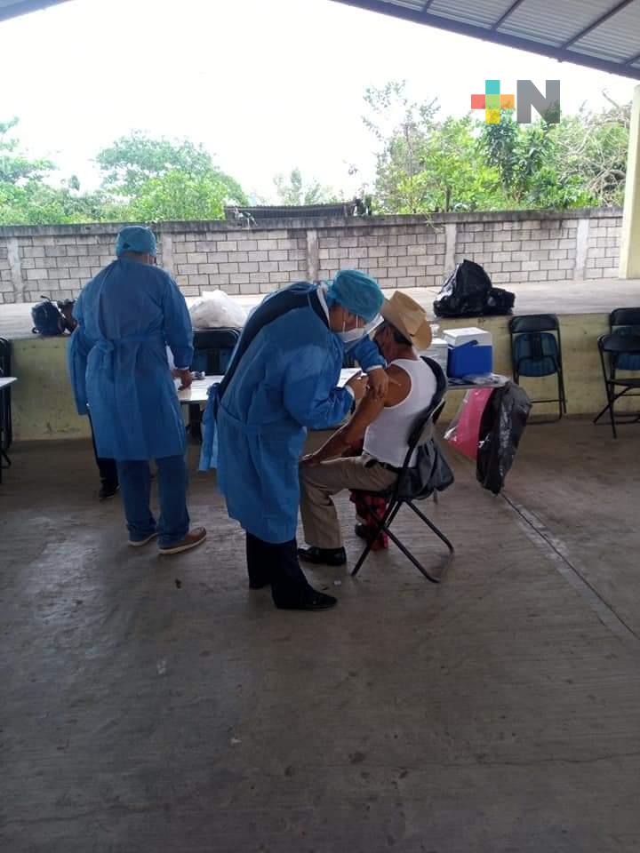 Inicia vacunación de adultos mayores en San Rafael