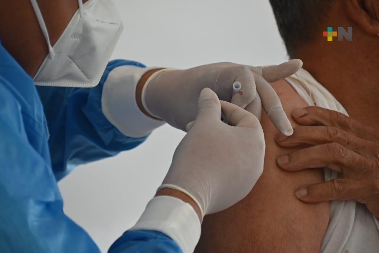 Sigue en marcha el Plan de Vacunación contra COVID-19 en Veracruz
