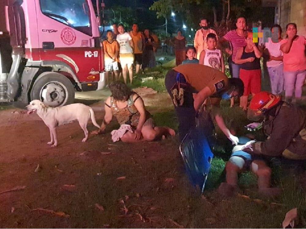 Incendio consumió vivienda en colonia de Coatzacoalcos, dejó como saldo una persona afectada
