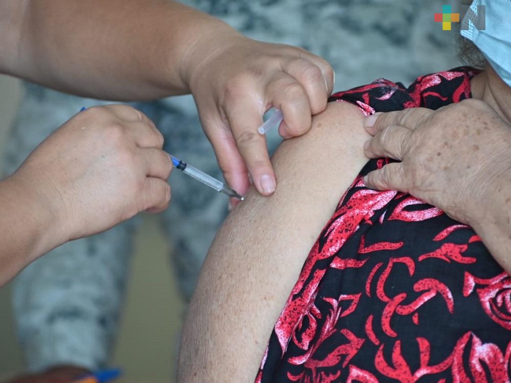 En Perote, inició aplicación de segunda dosis anticovid para adultos mayores