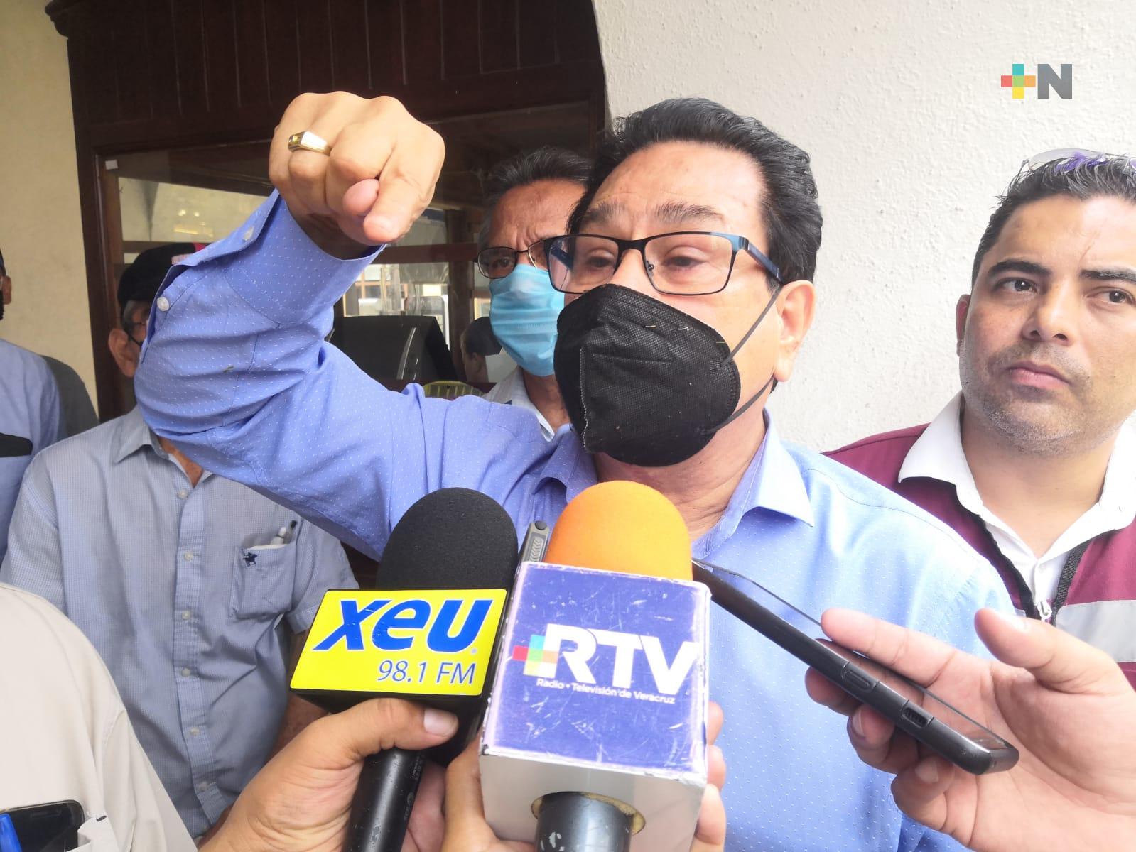 Militantes de Morena esperan resolución del TEV ante inconformidad por designación de algunas candidaturas