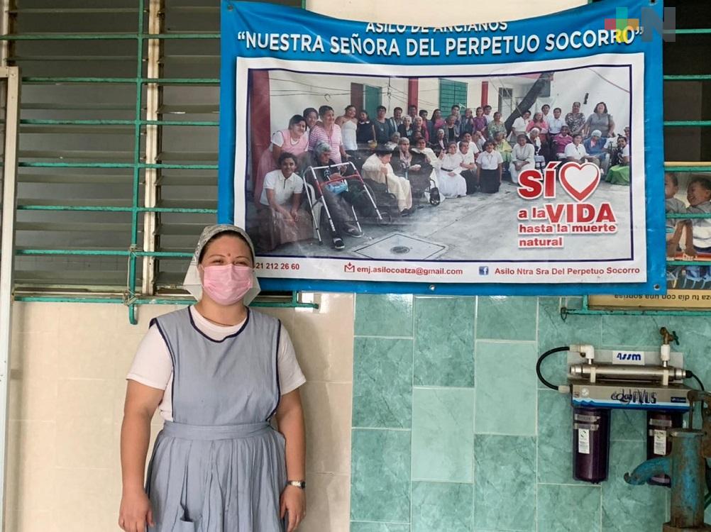 Residentes del Asilo Perpetuo Socorro de Coatzacoalcos recibieron su vacuna contra el coronavirus