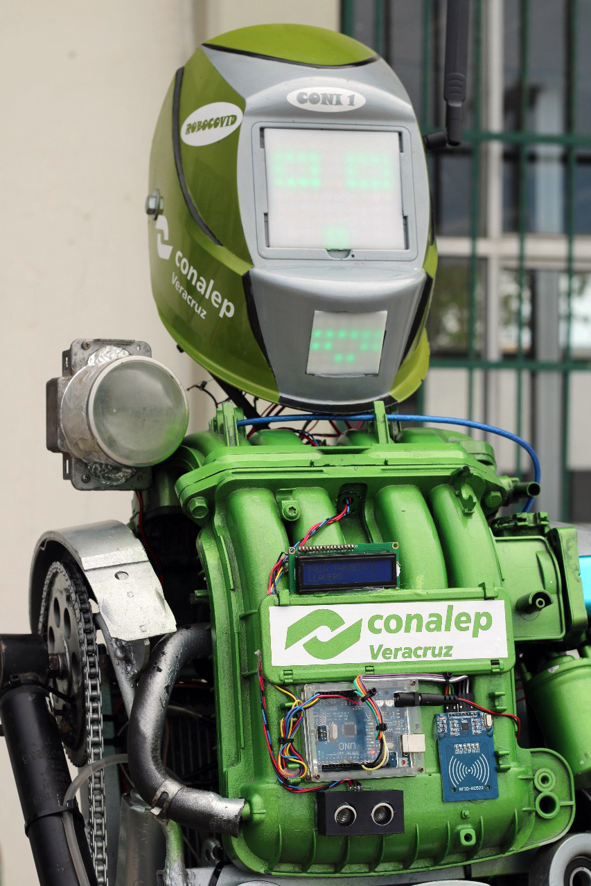 En Veracruz, alumnos del Conalep crean robot que facilita protocolos sanitarios para el regreso a las aulas