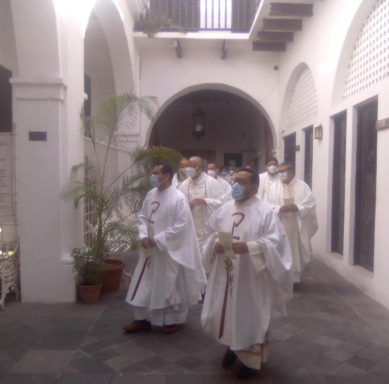 Iglesia católica celebra Semana Santa sin aglomeraciones en el puerto de Veracruz