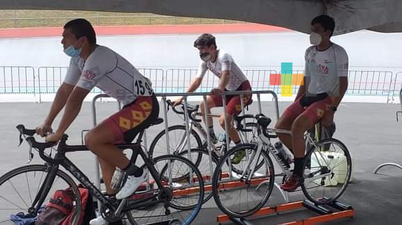 Max Garduza con boleto para Juegos Nacionales Conade