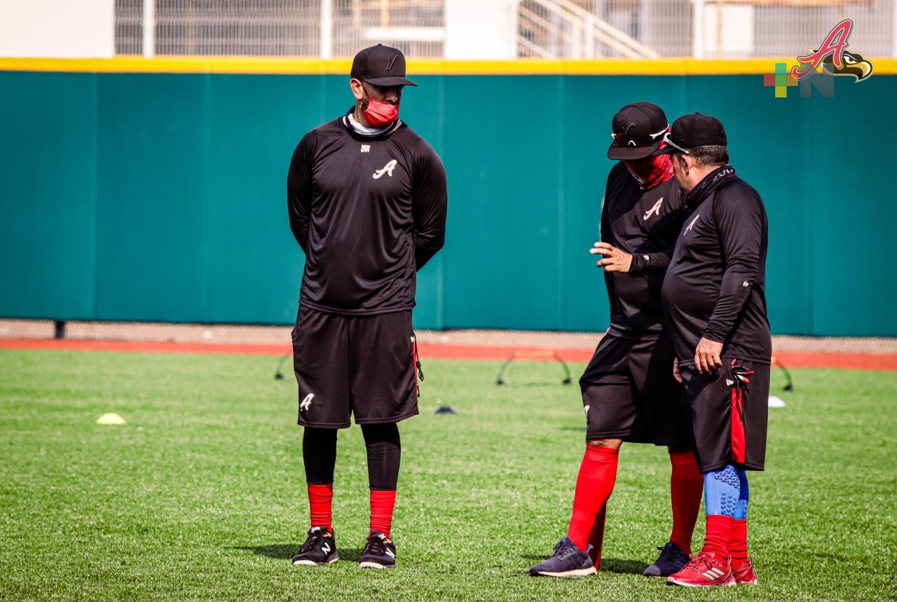 Leo Rodríguez cuenta con un cuerpo técnico de experiencia