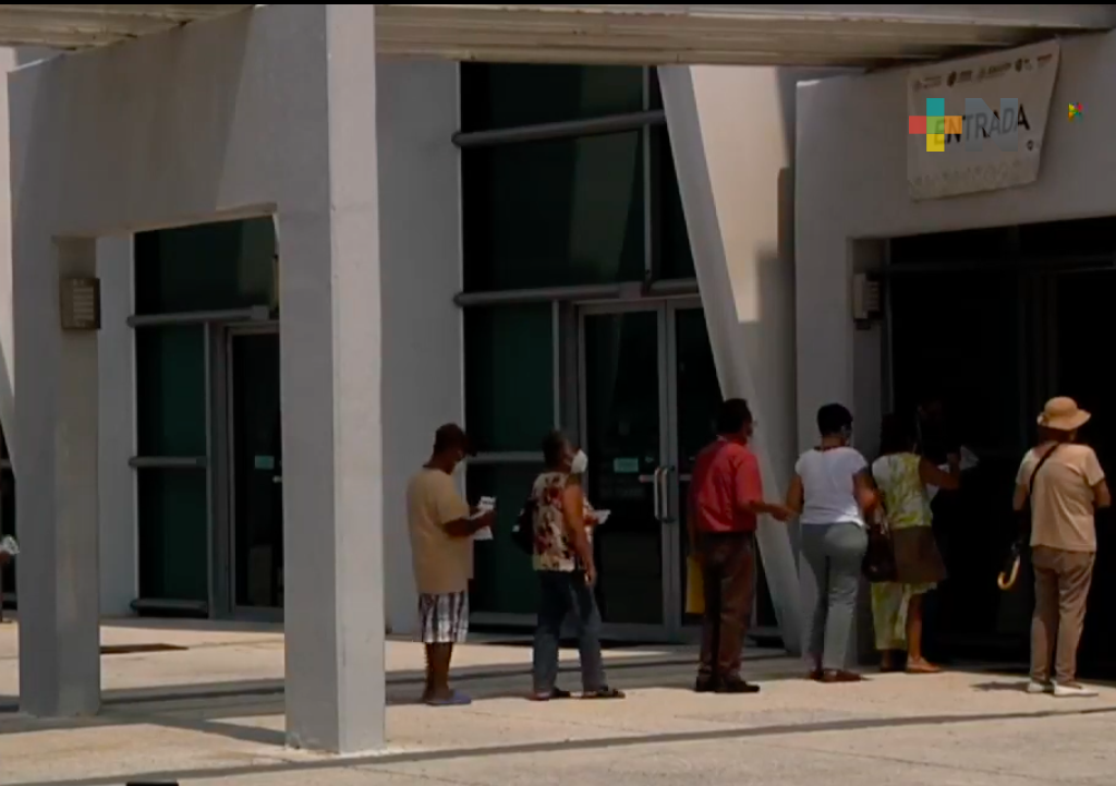 Sin contratiempos se realiza aplicación de segunda dosis en Boca del Río