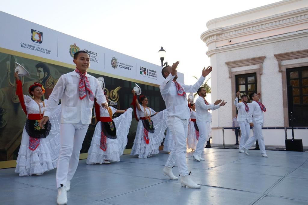 Reconoce Gobierno de Baja California Sur identidad cultural de Veracruz