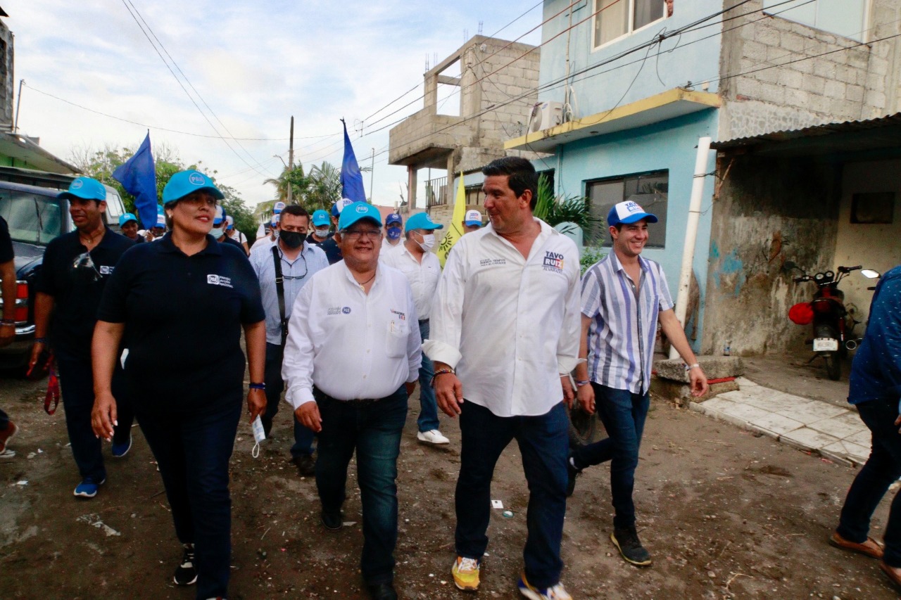 Acusa Tavo Ruiz amenazas de parte del alcalde de Alvarado, Bogar Ruiz