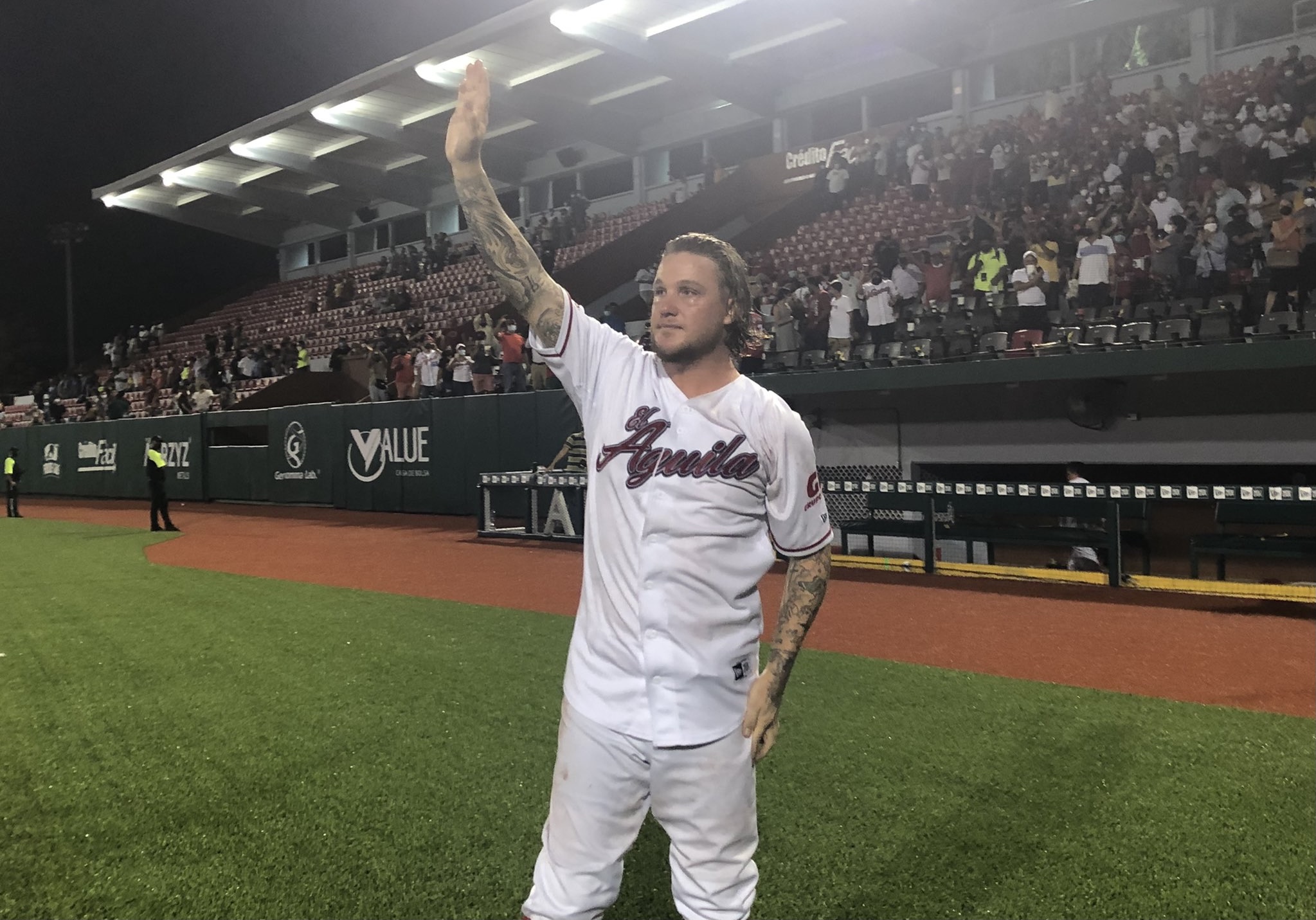 «El Tiburón» no volverá a Veracruz; Dylan Unsworth es baja de El Águila