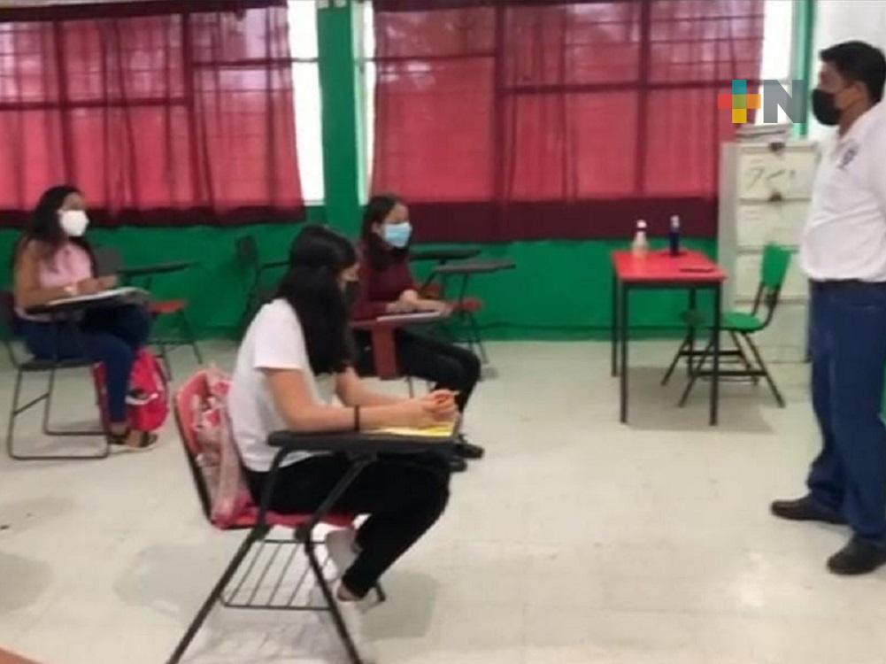 Con semáforo verde y  comunidad estudiantil vacunada, sería viable regreso a clases presenciales en Veracruz