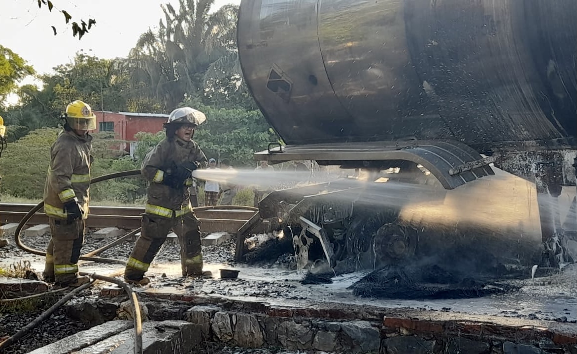 Se registró aparatoso accidente ferroviario en Chinameca, al sur de Veracruz