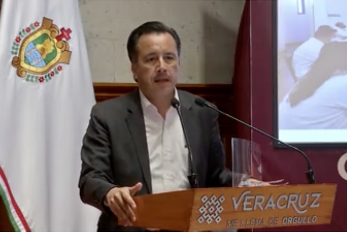 No hago leña del árbol caído, Cuitláhuac sobre acusaciones de Yunes Márquez