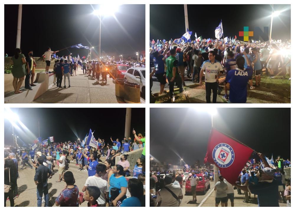 Dos detenidos en el malecón de Coatzacoalcos, dejó el festejo del triunfo del Cruz Azul