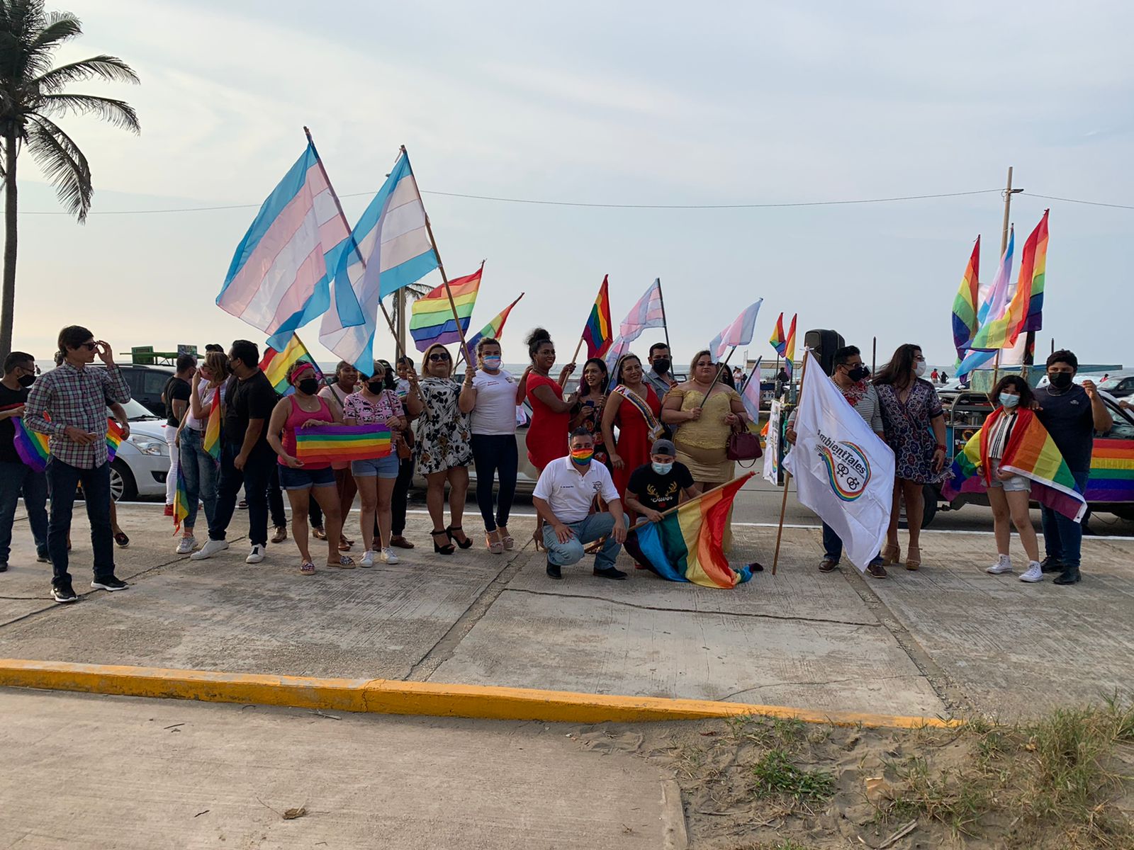 En Coatzacoalcos, celebraron décima marcha del Orgullo Lésbico Gay
