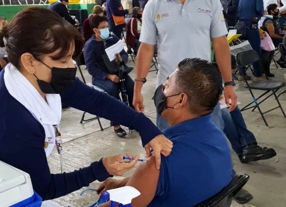 Anuncia gobernador de Veracruz, activación de macro sedes como parte del Plan Nacional de Vacunación