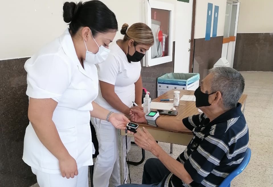 Brinda IMSS Veracruz Sur atención oportuna de derechohabiencia