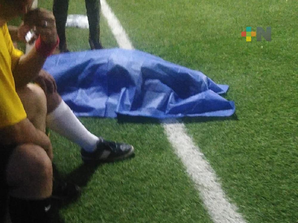 En Boca del Río, hombre que jugaba fútbol murió a consecuencia de un infarto