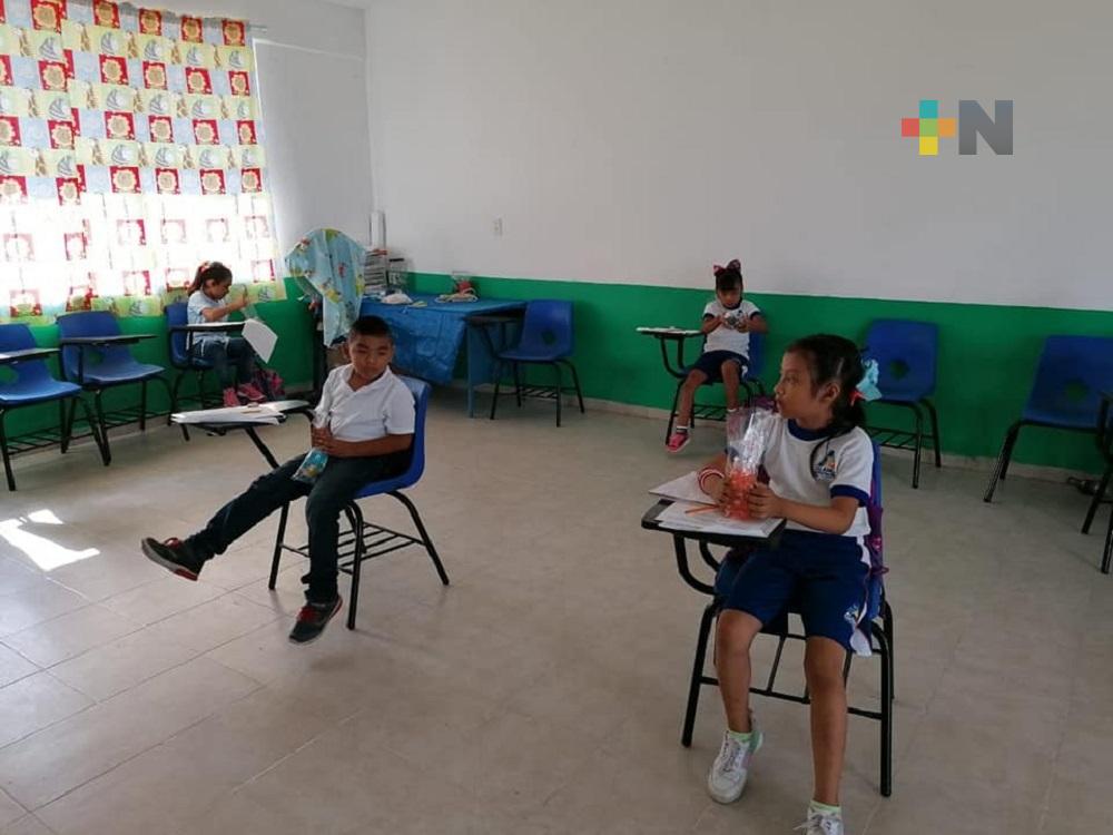 En Tuxpan, escuelas rurales regresan a clases presenciales