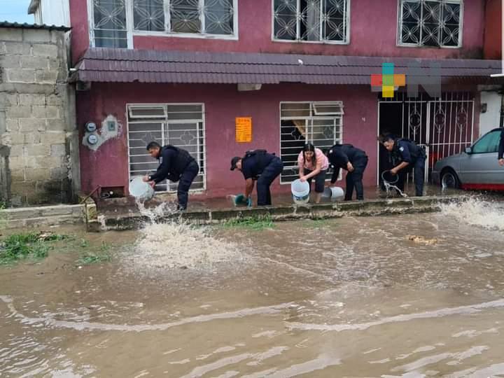 Cerca de 30 colonias de Xalapa afectadas por lluvia