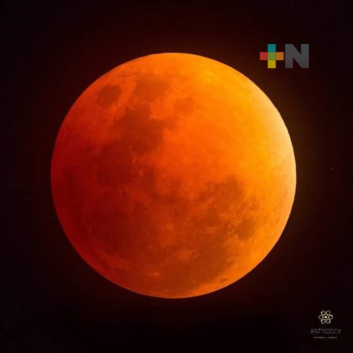 Lista 98+ Foto Imágenes Del Eclipse Lunar De Hoy Mirada Tensa