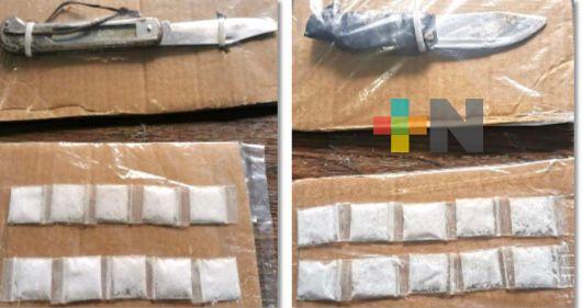 Detiene SSP a tres por presuntos ultrajes a la autoridad y delitos contra la salud, en Xalapa