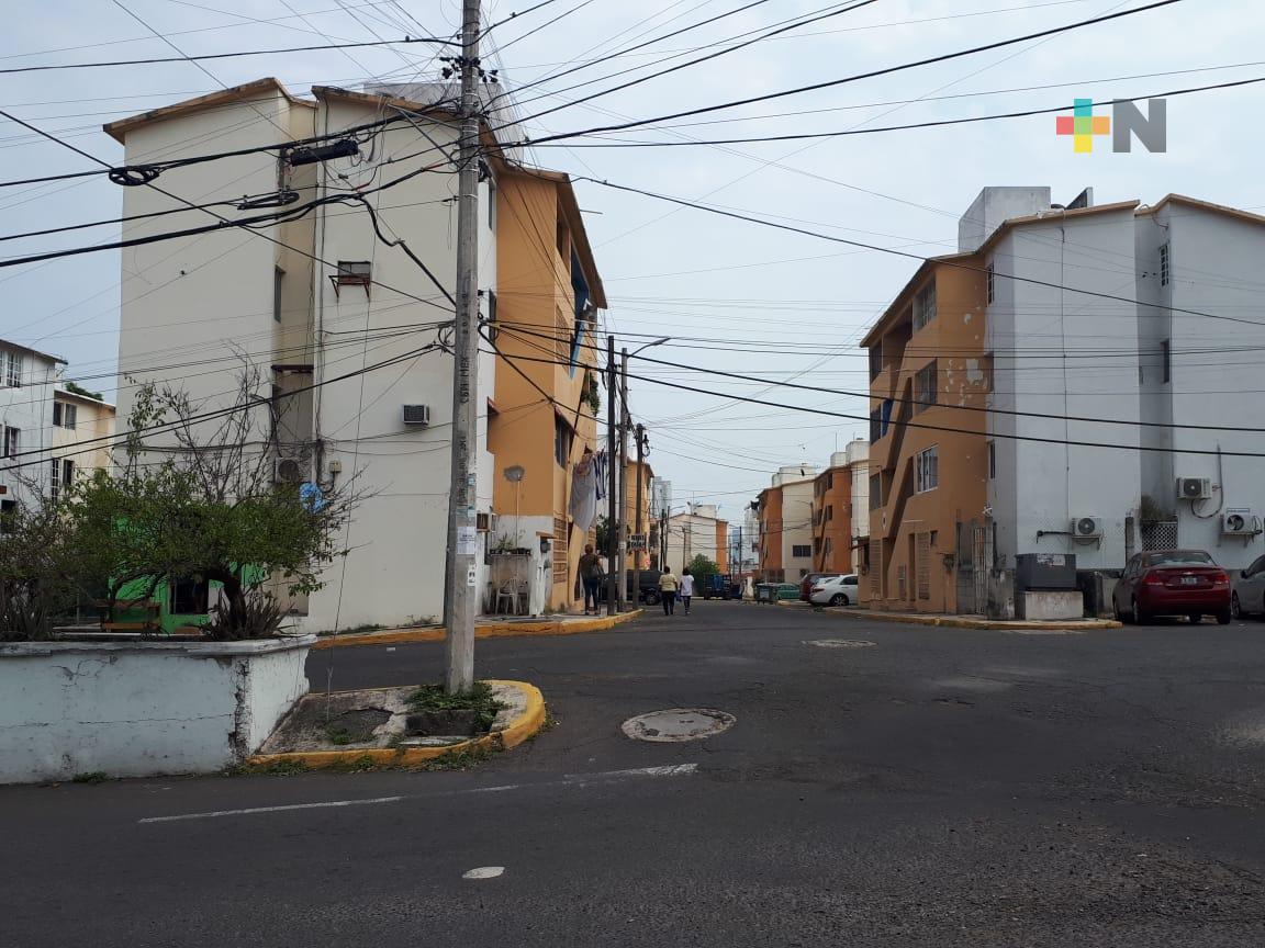 Denuncian frecuentes cortes de energía eléctrica en Infonavit El Morro de Boca del Río