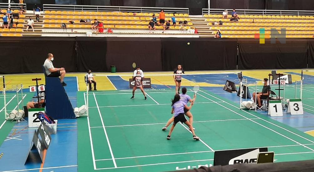 Guadalupe Vallejo y Sugey Márquez brillaron en Panamericano de Bádminton