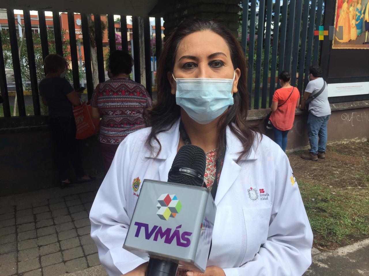 Tras lluvias, módulo de vacunación de la Lagunilla se movió a Escuela Normal Veracruzana