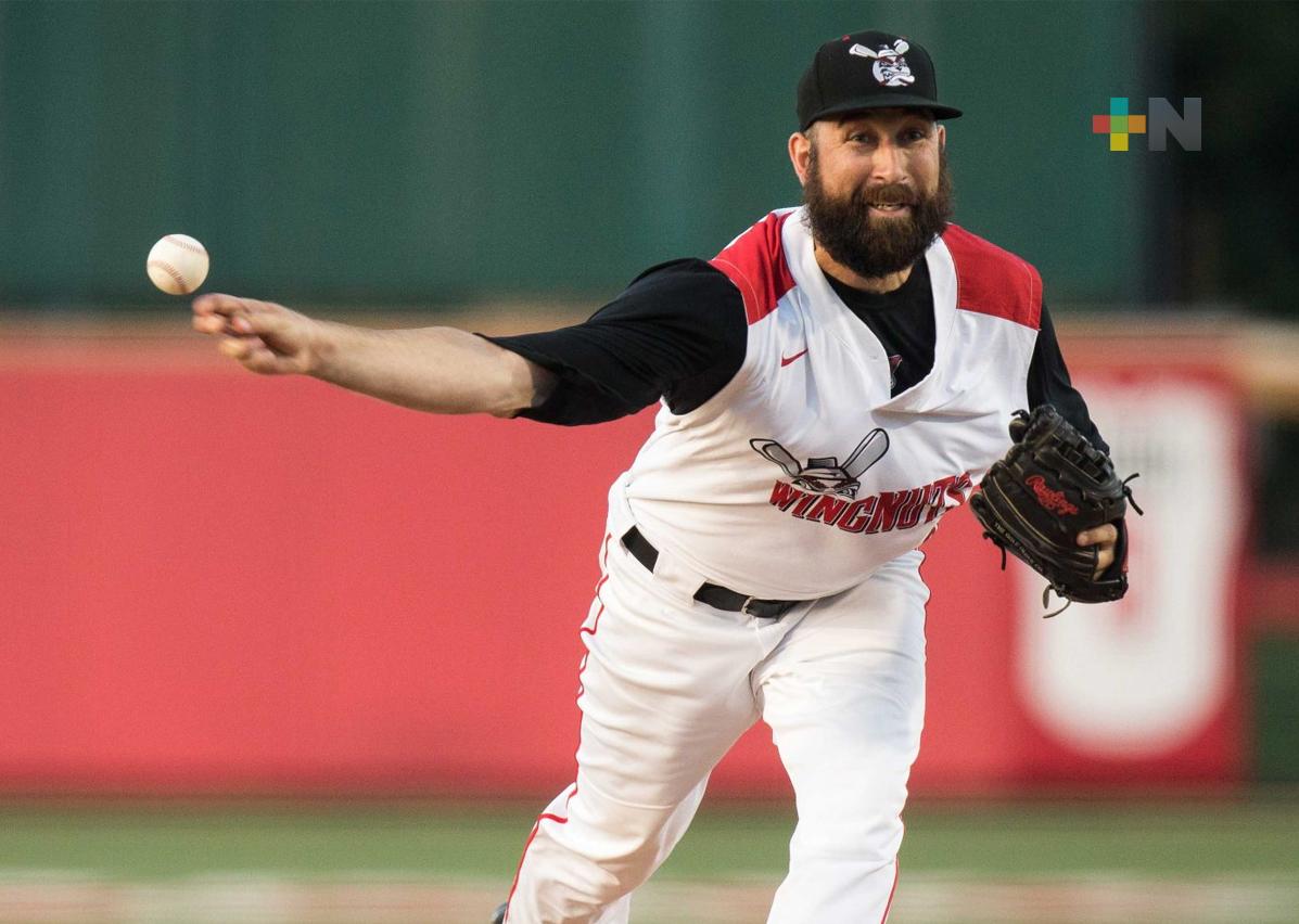 Ryan Kussmaul y Raúl de los Reyes, refuerzan al Águila