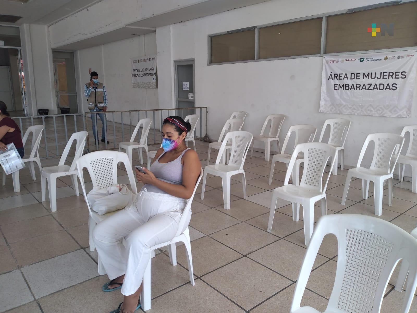 Más de mil embarazadas se han vacunado en el municipio de Veracruz