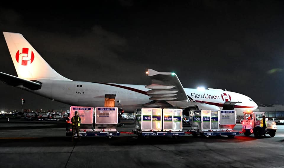 Llega nuevo embarque con vacunas Sputnik V