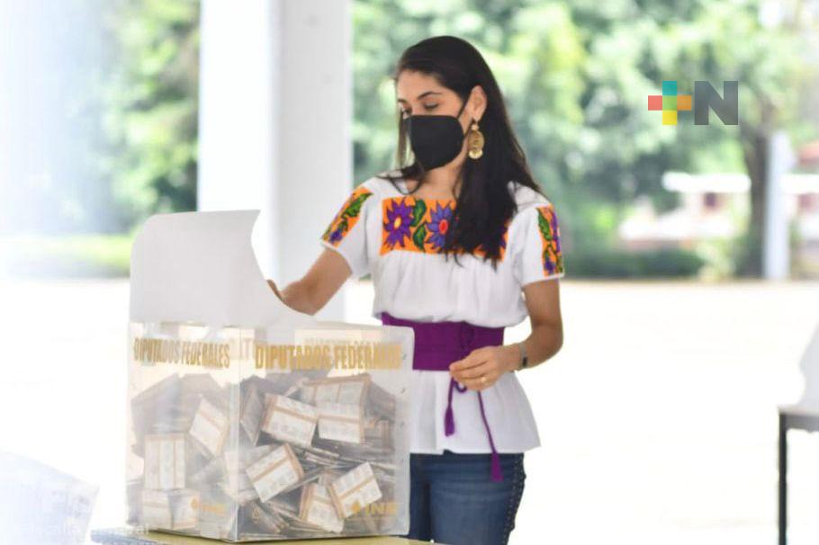 A lo largo del estado, fiscales están atentos al transcurso de la jornada electoral: Verónica Hernández Giadáns