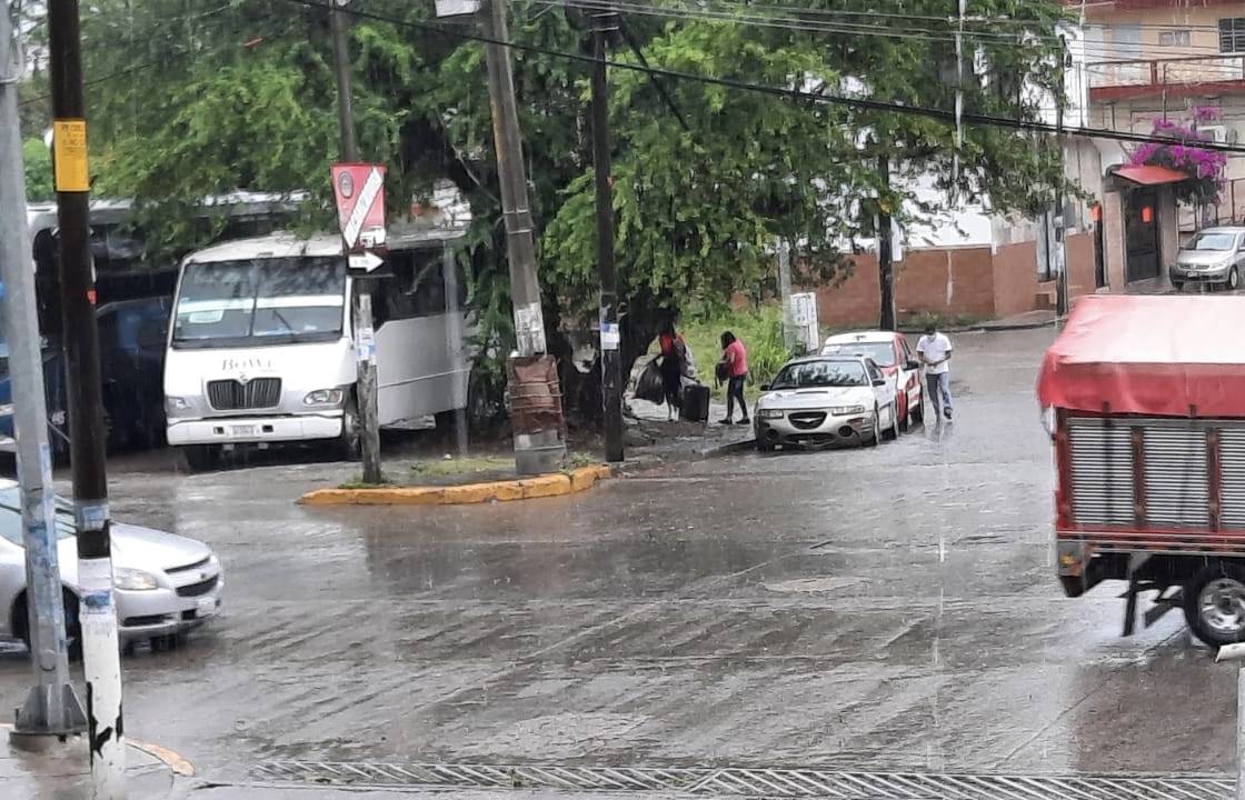 Continuarán lluvias en la entidad veracruzana; pronostican Surada para la próxima semana
