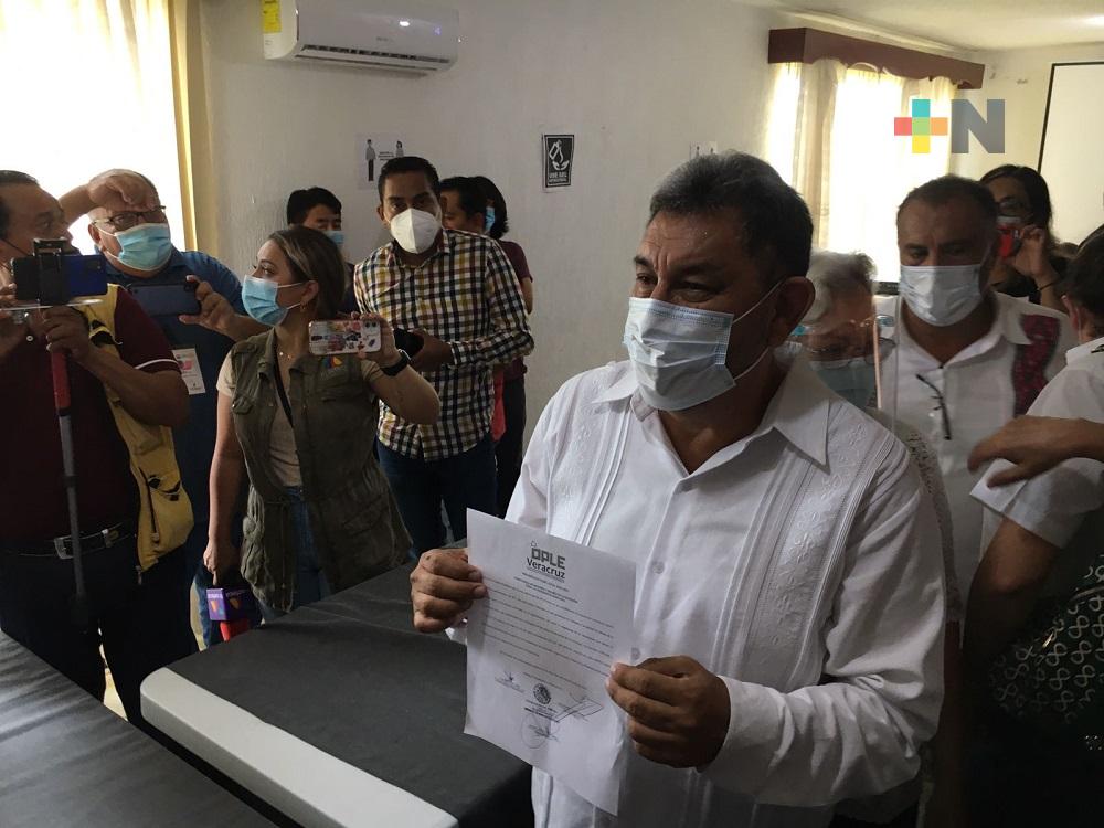Amado Cruz Malpica recibió constancia de mayoría, y se convierte en alcalde electo de Coatzacoalcos
